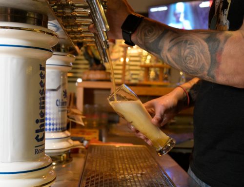 SERVIRE LA BIRRA È UN’ARTE FATTA DI DETTAGLI